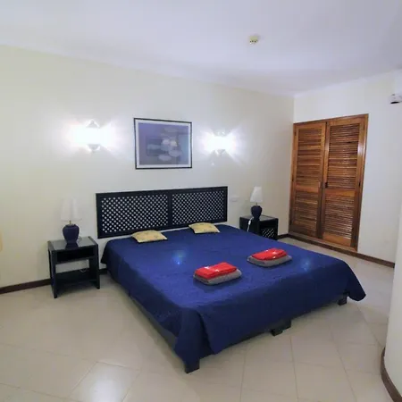 Apartament Centre - *